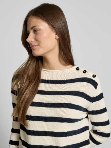 Sweter z dzianiny z listwą guzikową model ‘VIBO’ Weekend Max Mara biały