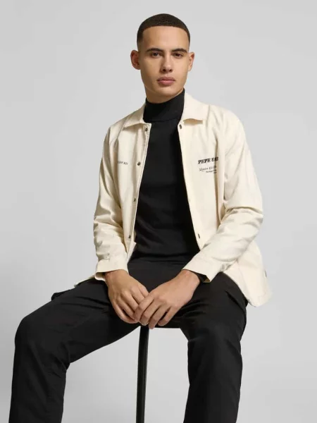 Kurtka jeansowa o kroju regular fit z wyhaftowanym logo Pepe Jeans biała