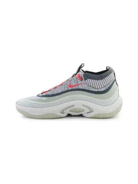 Pantofi Nike argintiu