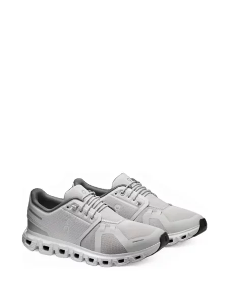 Sneakerși On gri