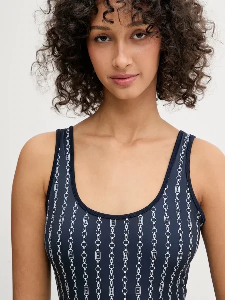 Tommy Hilfiger női egyrészes fürdőruha One Piece Print Ext zászlós lánc sötét éjszakai tengerészkék. Méret: XS sötétkék