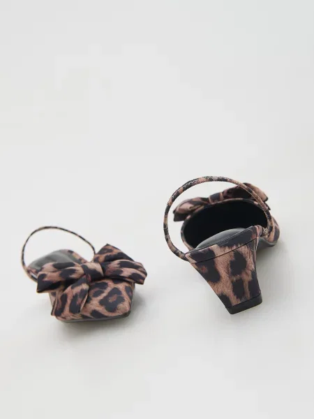 Туфли Reserved с бантом