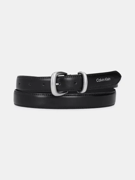 Кожен Calvin Klein черно