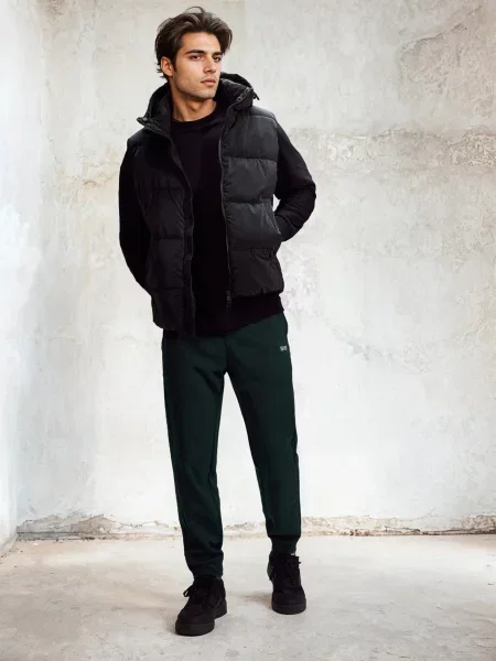 Джоггеры Sinsay зеленые