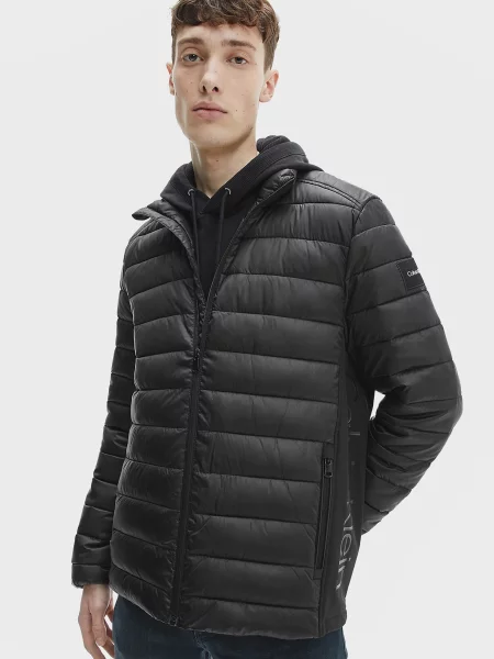 Переработанный куртка Calvin Klein черная