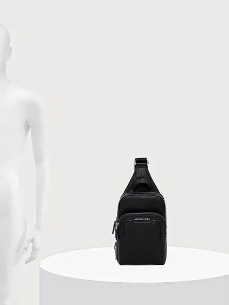 Кожаная сумка Michael Kors