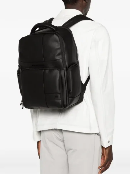 Rucsac Piquadro cu autograf negru