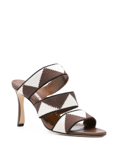 Σανδάλια Manolo Blahnik καφέ