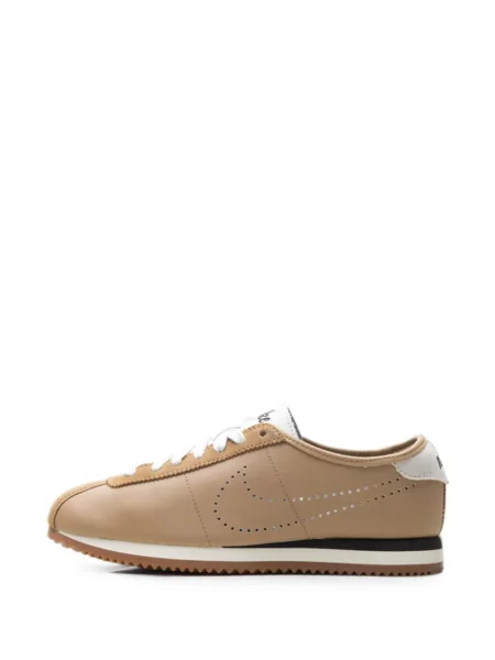 Sneakerși Nike Cortez cu autograf din piele maro