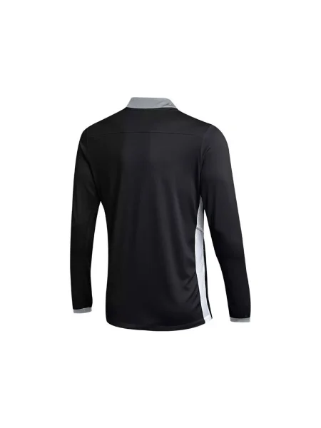 Szvetter Nike