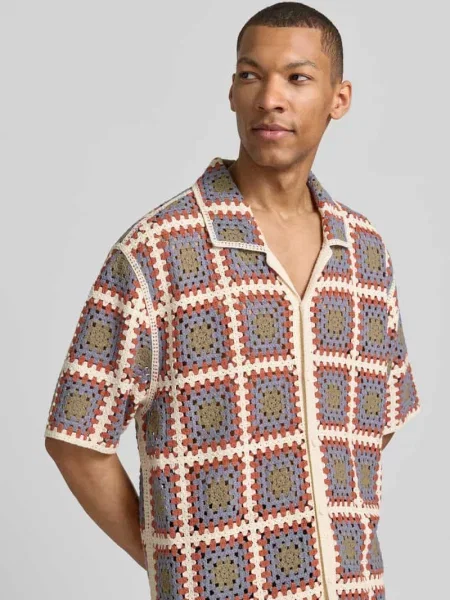 Koszula casualowa o kroju loose fit z kołnierzykiem typu kent Jake*s Studio Men beżowa