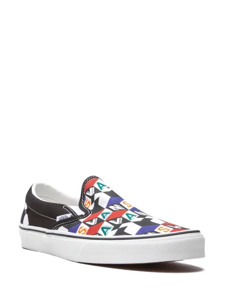 Slip on sportbačiai Vans juoda