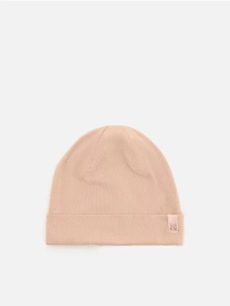 Reserved Pletená čiapka beanie béžová