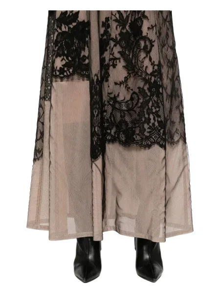 Rochie Quetsche cu model floral din dantelă de costum negru