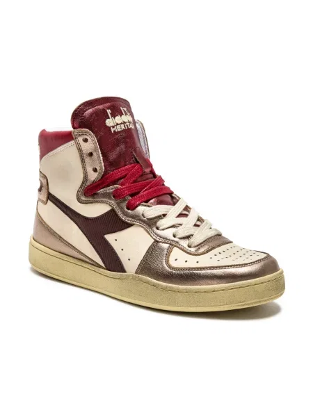 Sneakersy Diadora z przetarciami