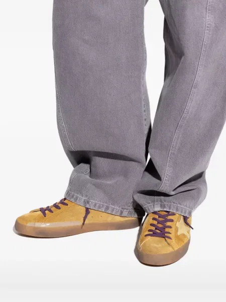 Sneakerși Golden Goose din piele de căprioară galben