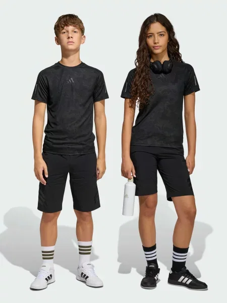 Дитячі Повсякденні шорти adidas перероблений чорний