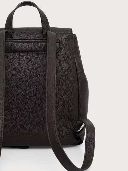 Кожаный рюкзак Armani Exchange