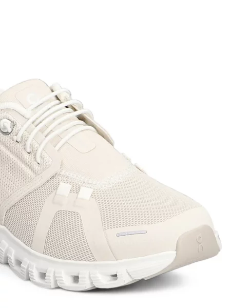 Sneakerși On plasă