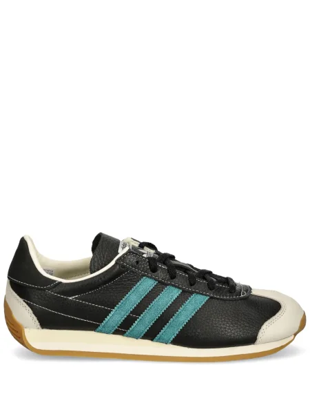 Бягане маратонки Adidas Superstar бяло