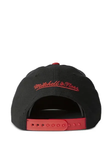 Șapcă Mitchell & Ness negru