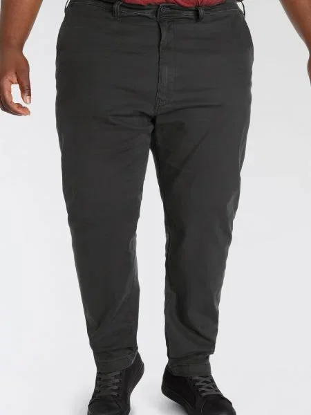 Levi's® Big & Tall Pantaloni eleganți XX STD Tapered Chino B&T' negru