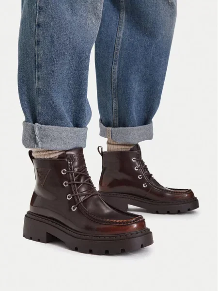 Gležnjače Guess Jeans smeđa