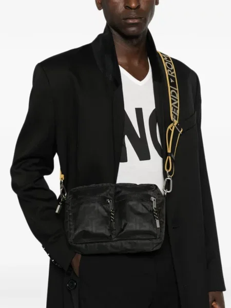 Jacquard torba Fendi s autogramom crna