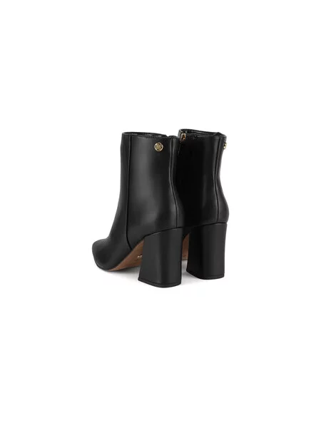 Nine West Škornji črna