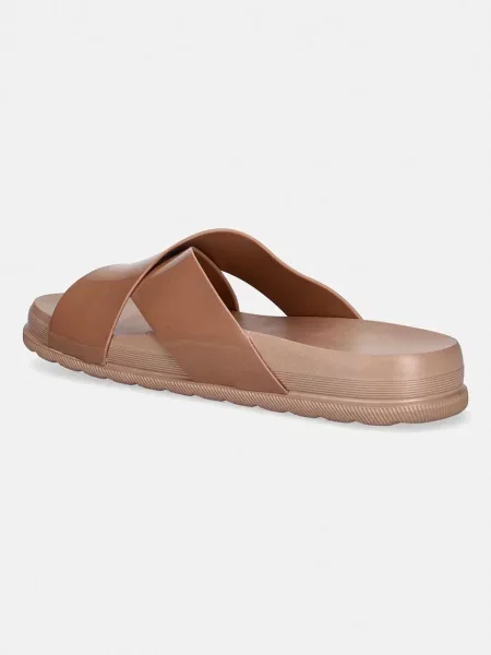 Pantofle Melissa MELISSA COZY SLIDE II AD hnědé