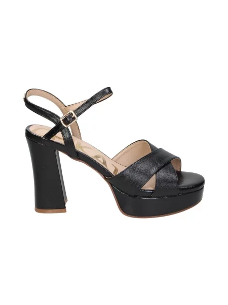 Sandale Chika 10 crna