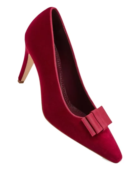 Pantofi cu toc Manolo Blahnik cu funde de catifea roșu
