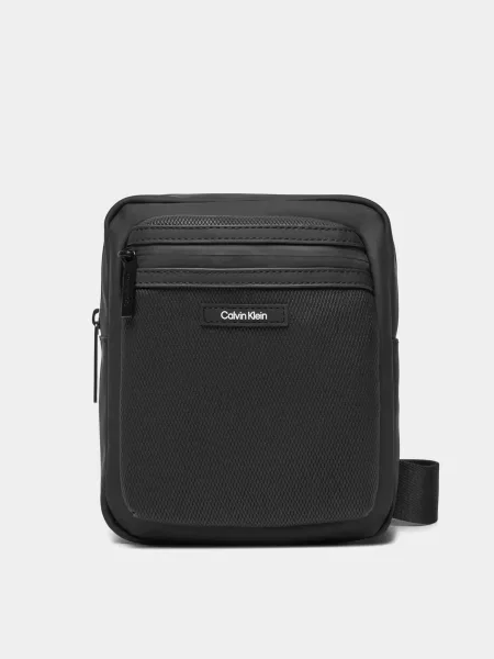Сумка через плечо Calvin Klein черная