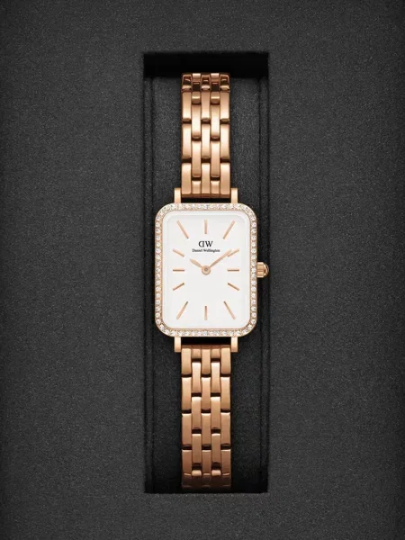Daniel Wellington ceas femei auriu
