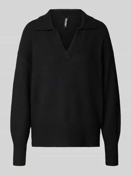 Sweter z dzianiny o kroju regular fit z dodatkiem wełny model „MALOU” Pieces czarny