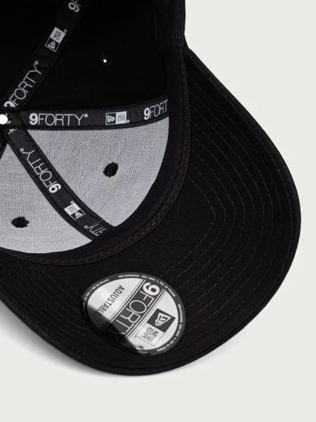Кепка New Era