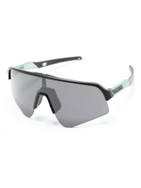 Saulės akiniai Oakley juoda