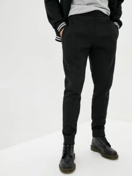 ISSA Plus ­ Спортивный костюм чорний