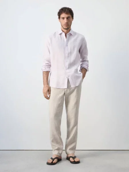 Koszula regular fit z lnu blady róż Mężczyzna XS MANGO MAN