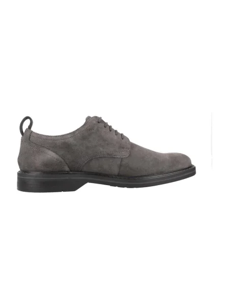 Pantofi Clarks din dantelă gri