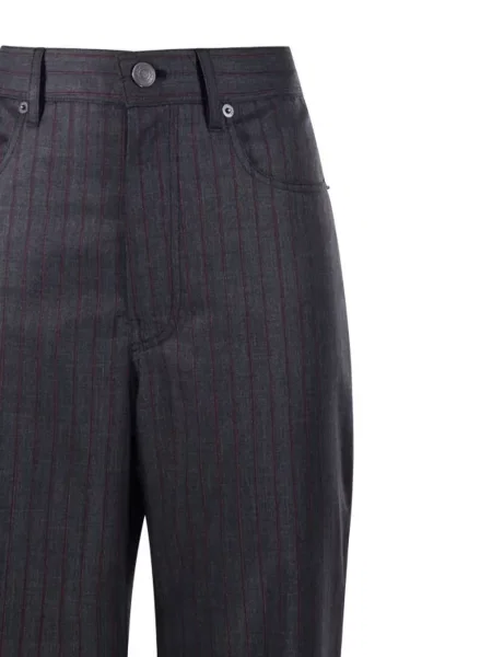 Pantaloni Balenciaga cu dungi gri