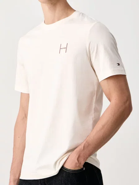 Tommy Hilfiger тениска мъжка от бежово