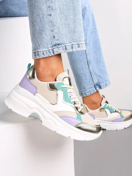 Sneakersy na Grubej Podeszwie ze Wstawkami z Perforacją Lanya złote