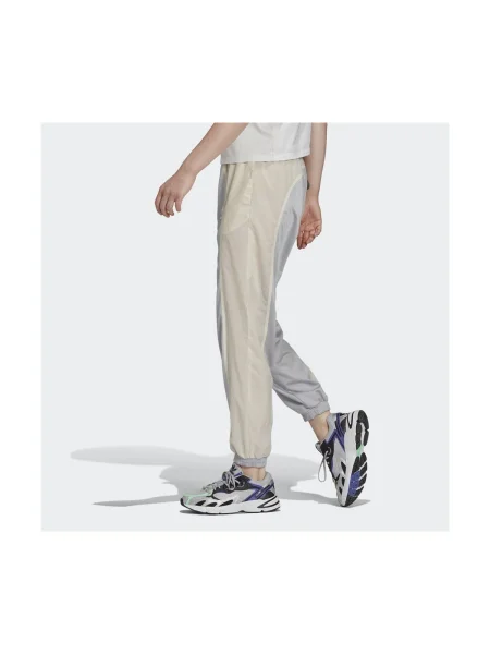 Ruha Adidas