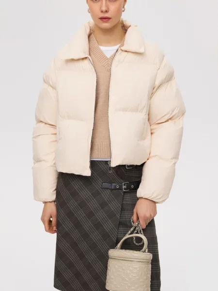 Демисезонная куртка Estro