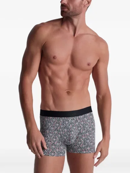 Pantaloni scurți Aubade cu imagine cu imprimeu geometric negru