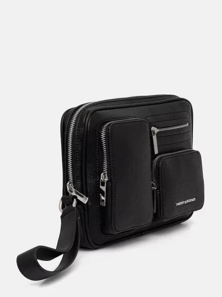 Tommy Hilfiger torbica črna