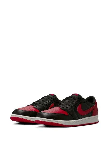 Ретро маратонки Jordan Air Jordan 1 черно