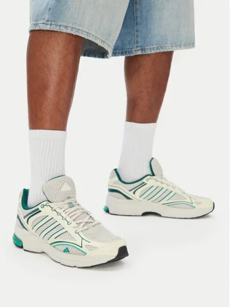 Adidas Сникърси Spiritain бял