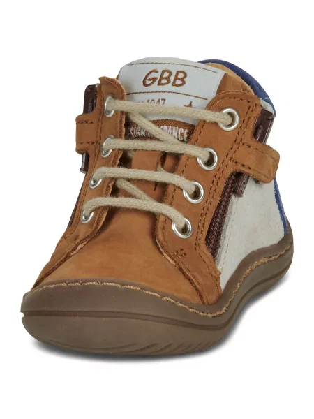 Členkové topánky Gbb biela